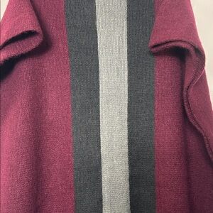 {BNWT} TORRID Burgundy Black and Grey Shawl/Wrap/Scarf Super soft.